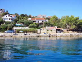 Holiday Home Mirta by Interhome